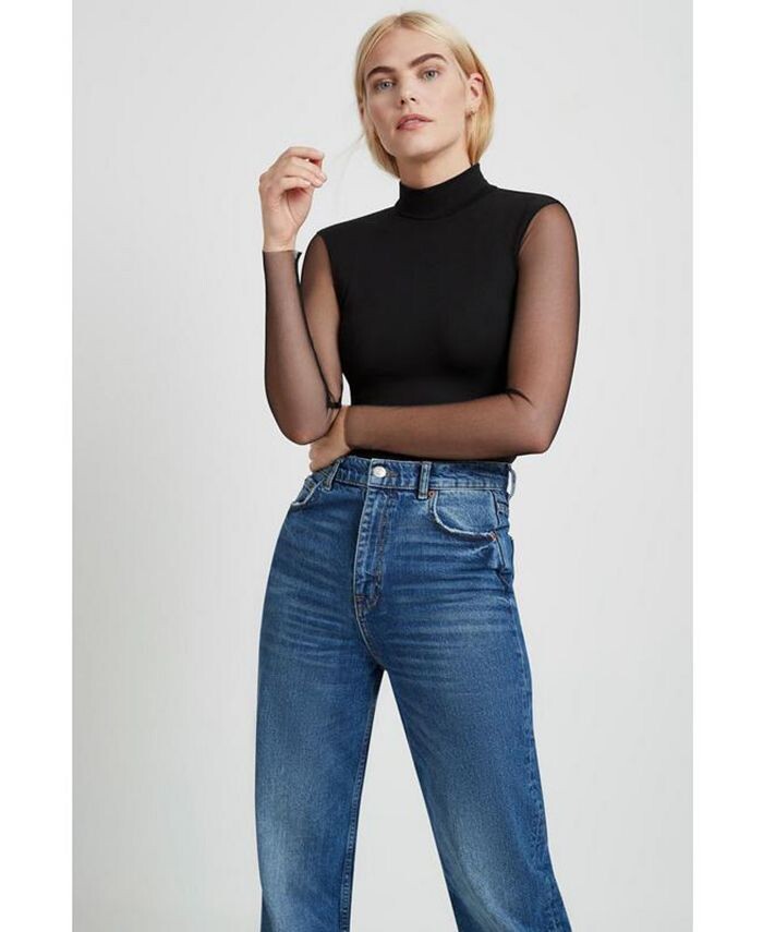 Женский топ Холлис Marcella, черный
Женский топ Холлис Marcella, черный