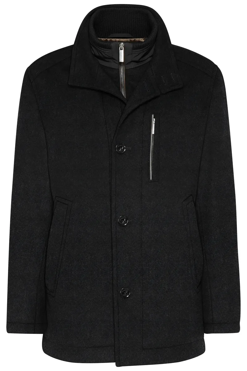 Длинная куртка bugatti, без капюшона, со вставкой под жилетку, черный
Длинная куртка bugatti, без капюшона, со вставкой под жилетку, черный