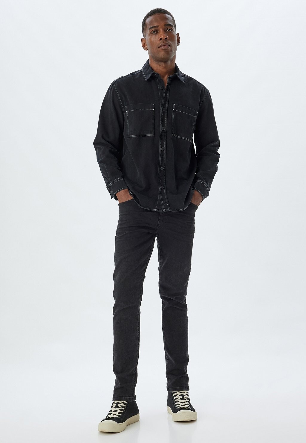 Джинсы облегающего кроя Koton, черный
Джинсы облегающего кроя Koton, черный