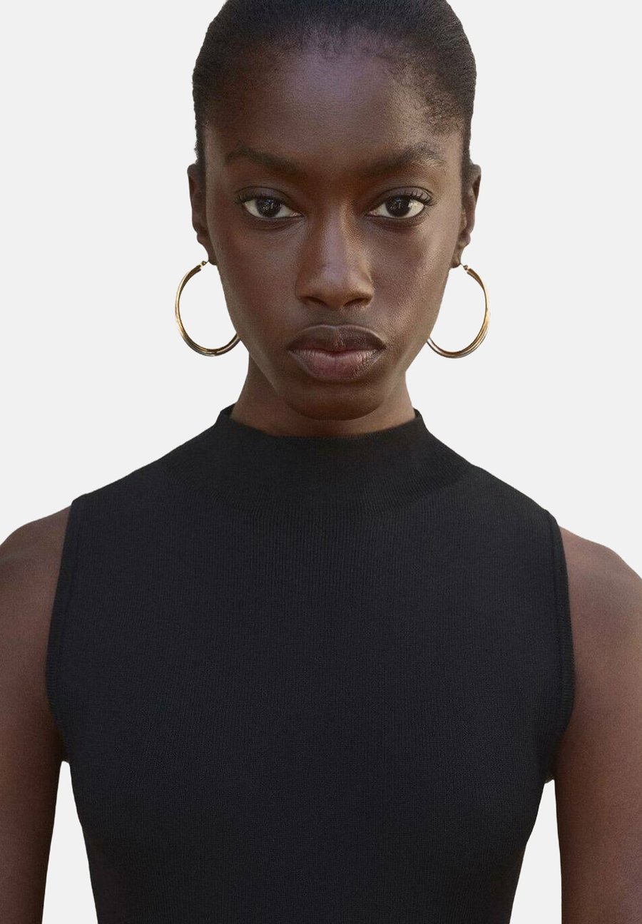 Платье Mango Maxi dress, Black
Платье Mango Maxi dress, Black