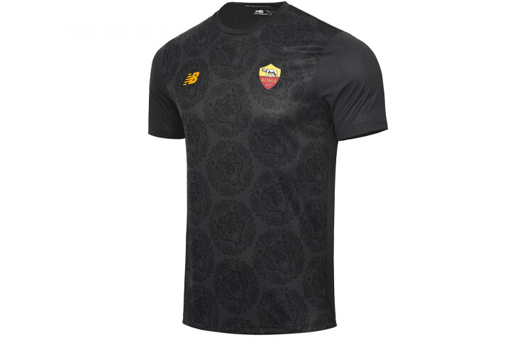 Футболка мужская черная New Balance, черный 
Футболка мужская черная New Balance, черный