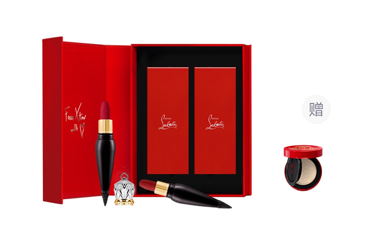 Ограниченный набор помад cl limited двойной легко растушевывается Christian Louboutin
Ограниченный набор помад cl limited двойной легко растушевывается Christian Louboutin