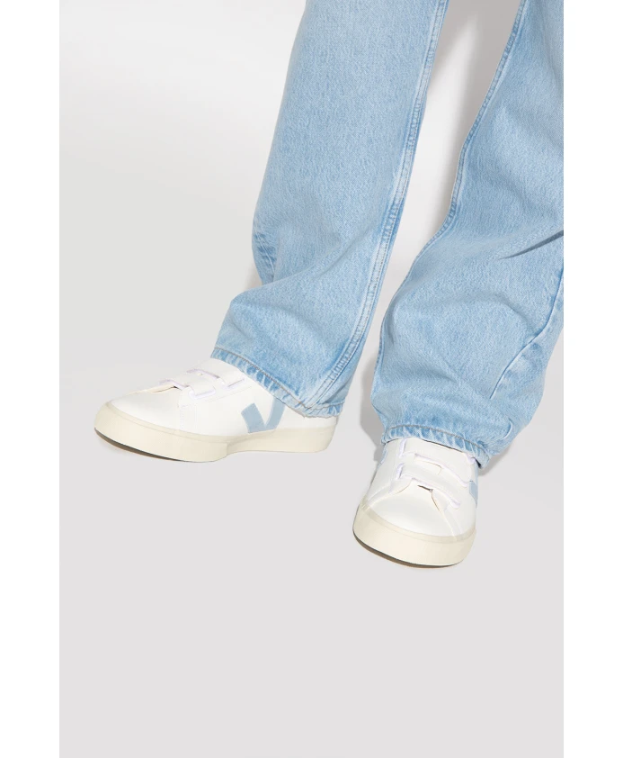Кроссовки Ресифе Veja, белый
Кроссовки Ресифе Veja, белый