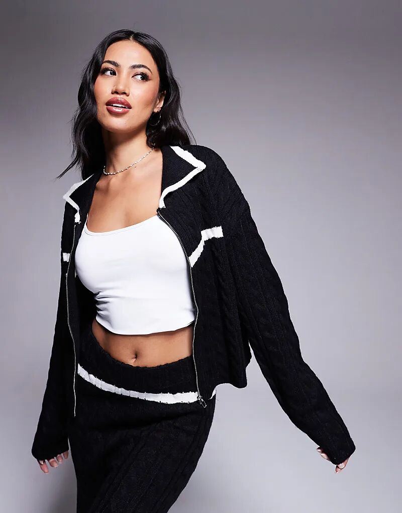 Эксклюзивный джемпер Kaiia с застежкой-молнией на воротнике в монохромном исполнении
Эксклюзивный джемпер Kaiia с застежкой-молнией на воротнике в монохромном исполнении