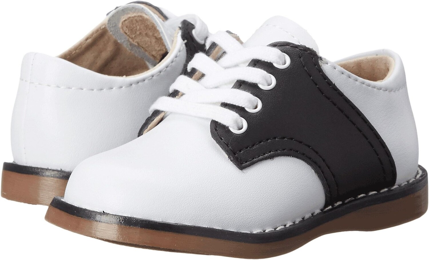 Оксфорды Cheer 3 FootMates, цвет White/Black
Оксфорды Cheer 3 FootMates, цвет White/Black