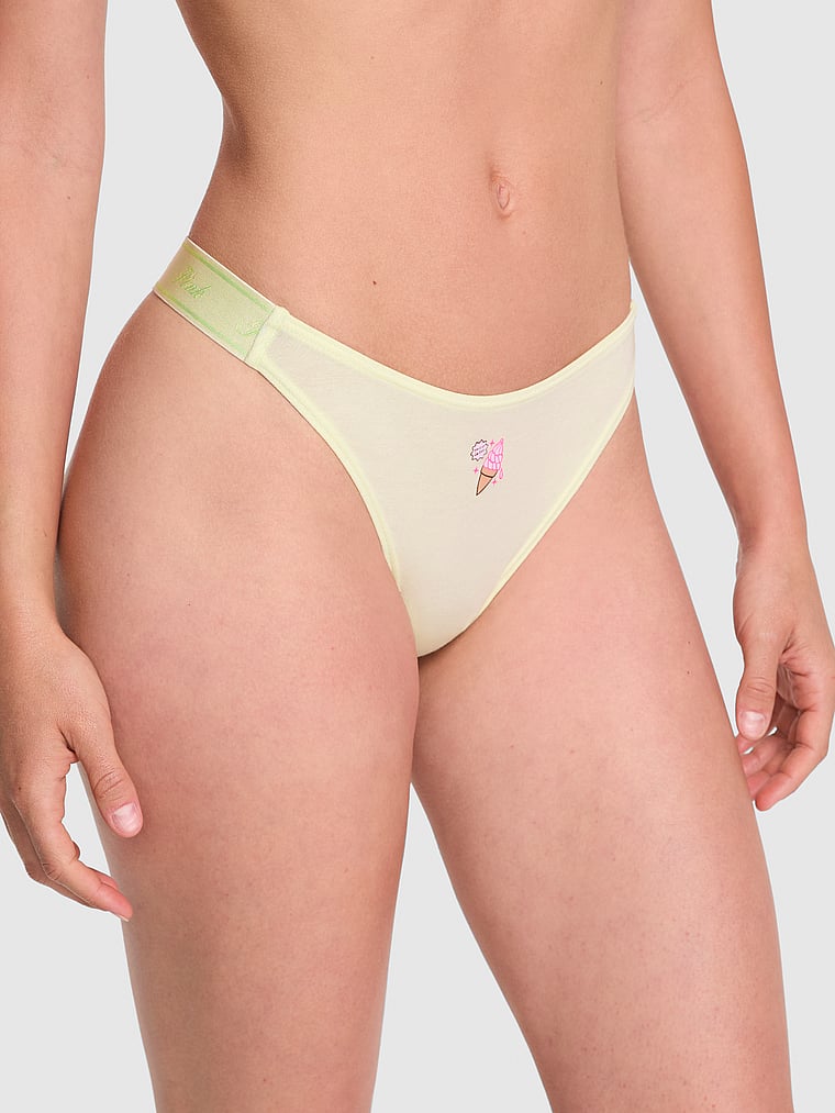 Трусики-Стринги с высоким вырезом и логотипом из блестящего хлопка Pink, smooth fresh mint ice cream graphic
Трусики-Стринги с высоким вырезом и логотипом из блестящего хлопка Pink, smooth fresh mint ice cream graphic