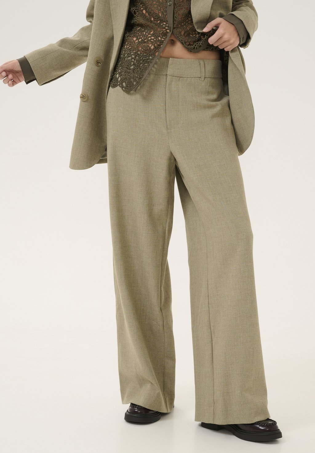 Брюки My Essential Wardrobe, зеленый
Брюки My Essential Wardrobe, зеленый