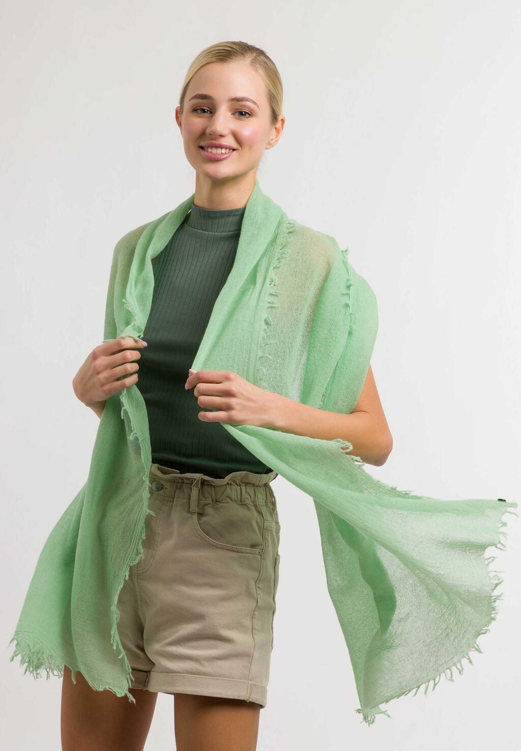 Шарф STOLA FRAAS, цвет misty jade
Шарф STOLA FRAAS, цвет misty jade