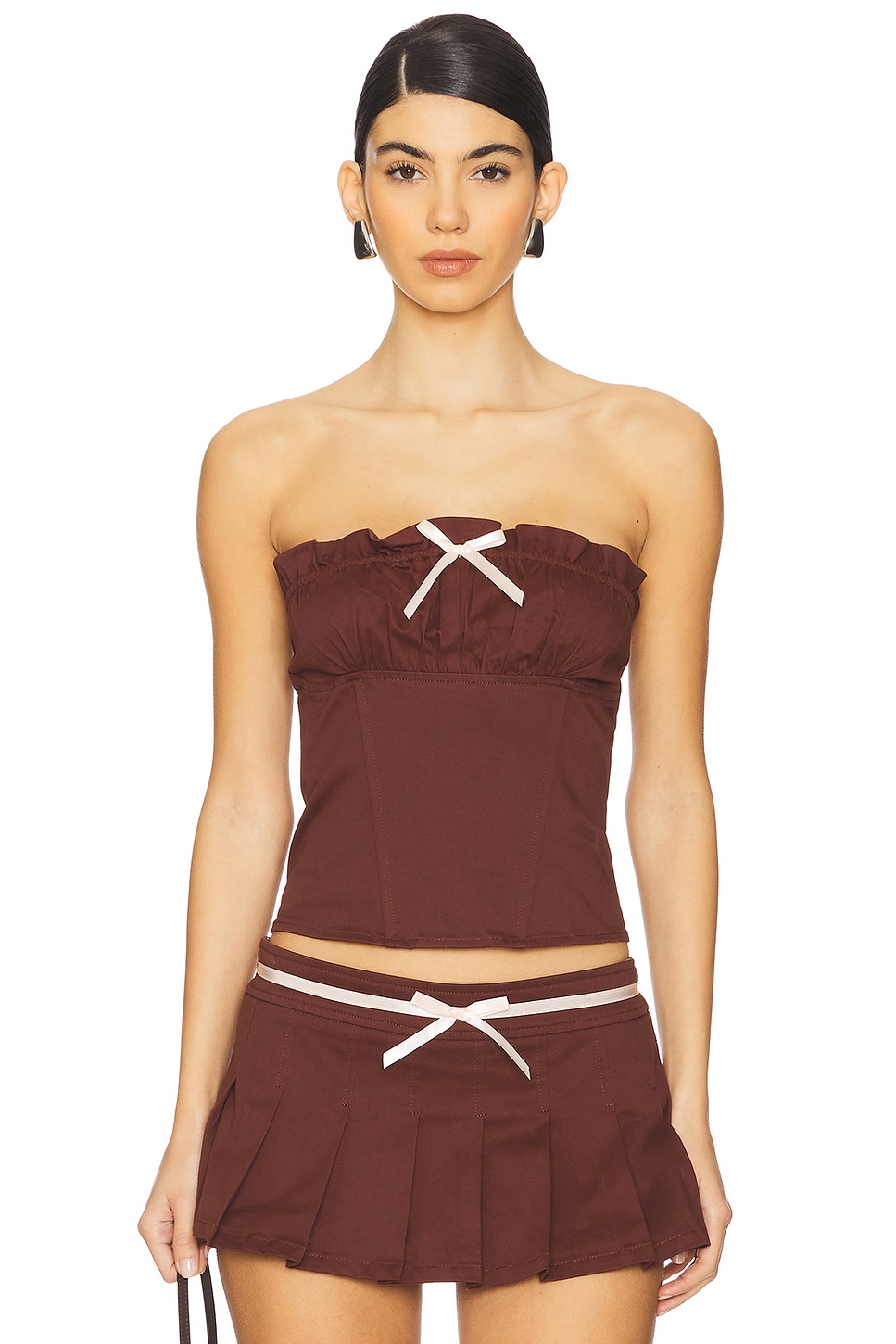 Топ Pamela Amelie Teje, chocolate
Топ Pamela Amelie Teje, chocolate