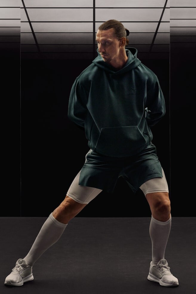 Двухслойные спортивные шорты из драймува H&M, бирюзовый
Двухслойные спортивные шорты из драймува H&M, бирюзовый