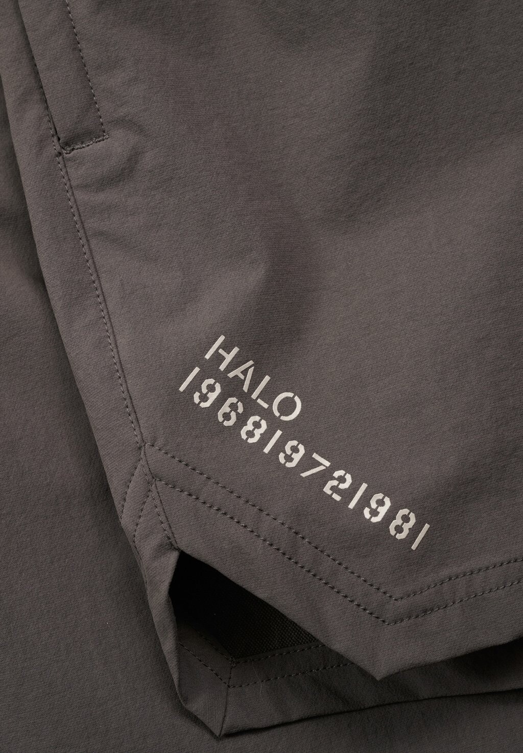 Шорты HALO, цвет Mottled Black
Шорты HALO, цвет Mottled Black