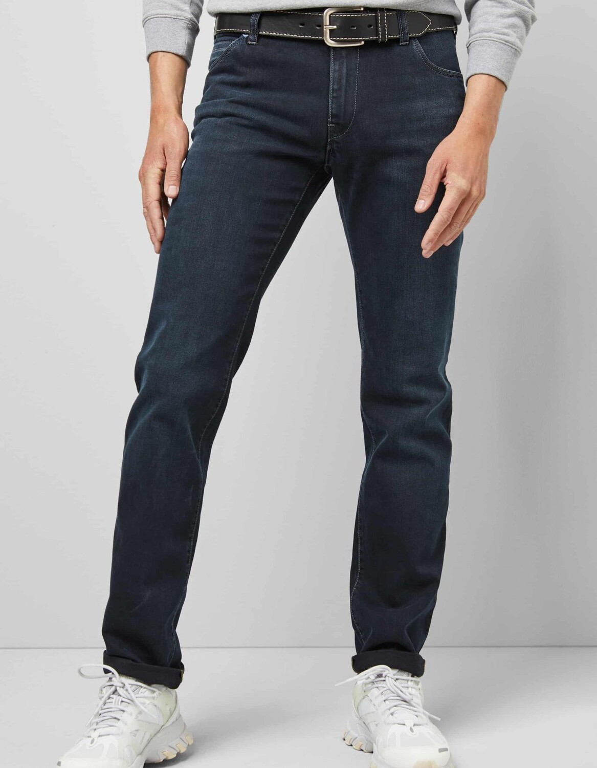 Джинсы Meyer M5 Regular Fit 6209, темно синий 
Джинсы Meyer M5 Regular Fit 6209, темно синий