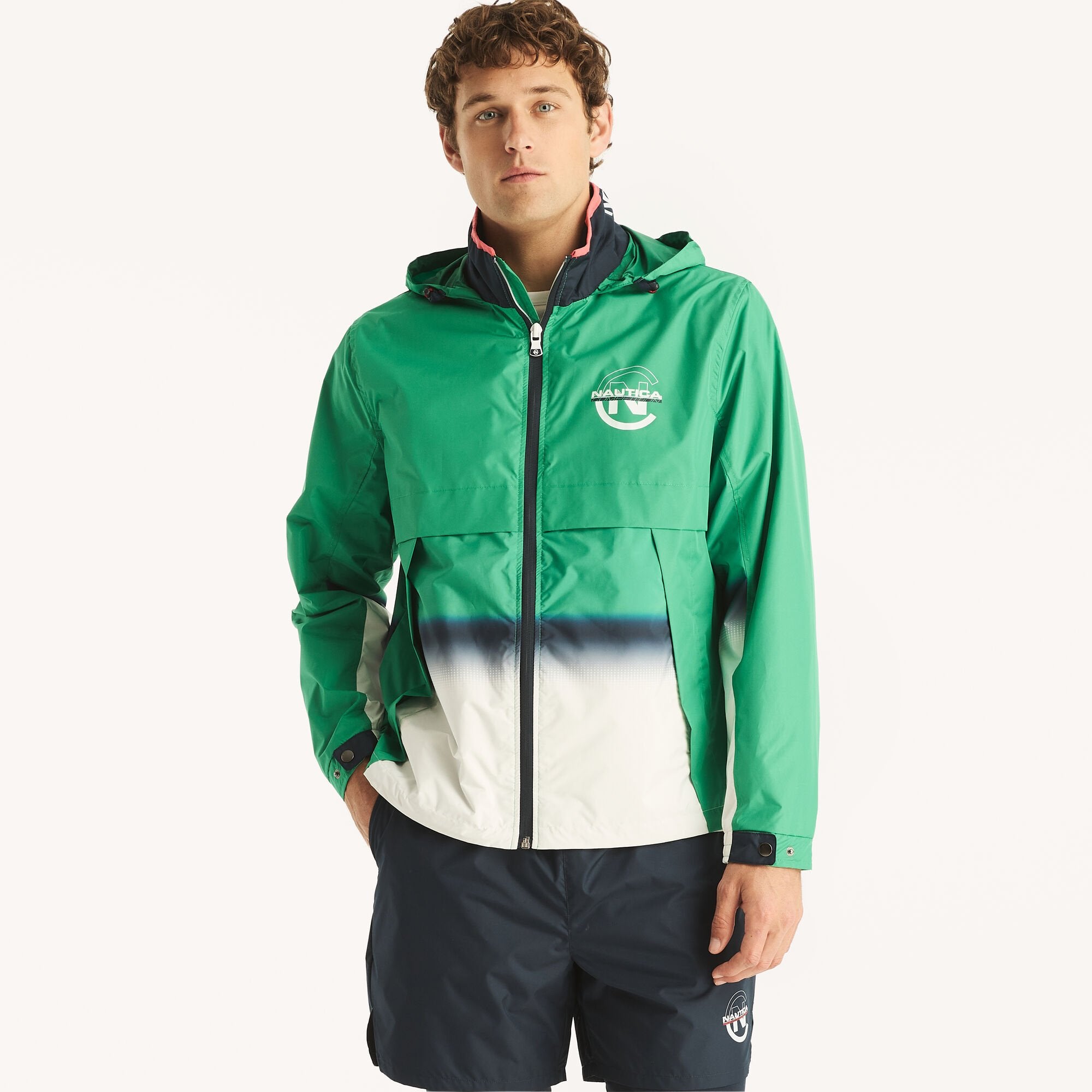 Куртка Nautica Mens Competition Sustainably Crafted Colorblock, цвет parrot green
Куртка Nautica Mens Competition Sustainably Crafted Colorblock, цвет parrot green