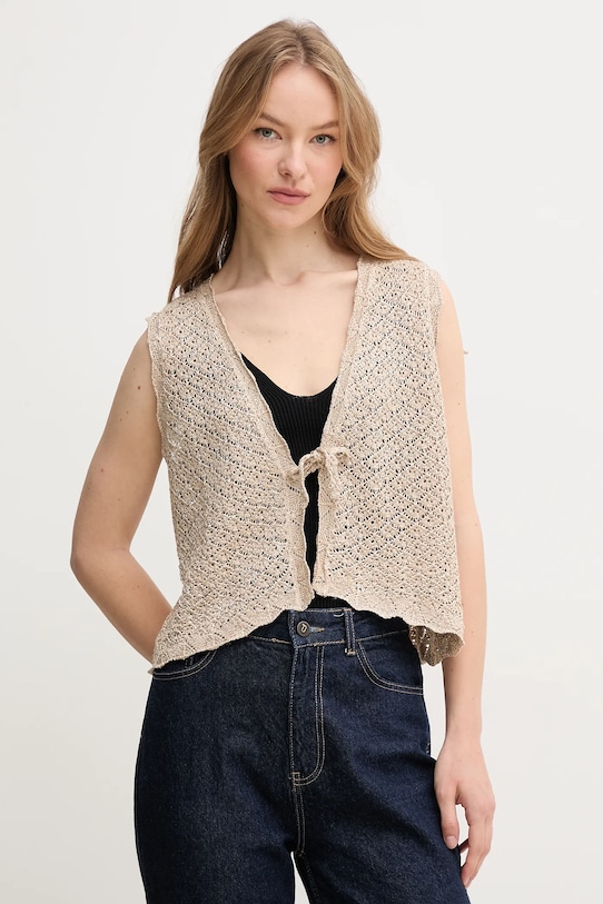 Жилет Hoss Intropia, бежевый
Жилет Hoss Intropia, бежевый