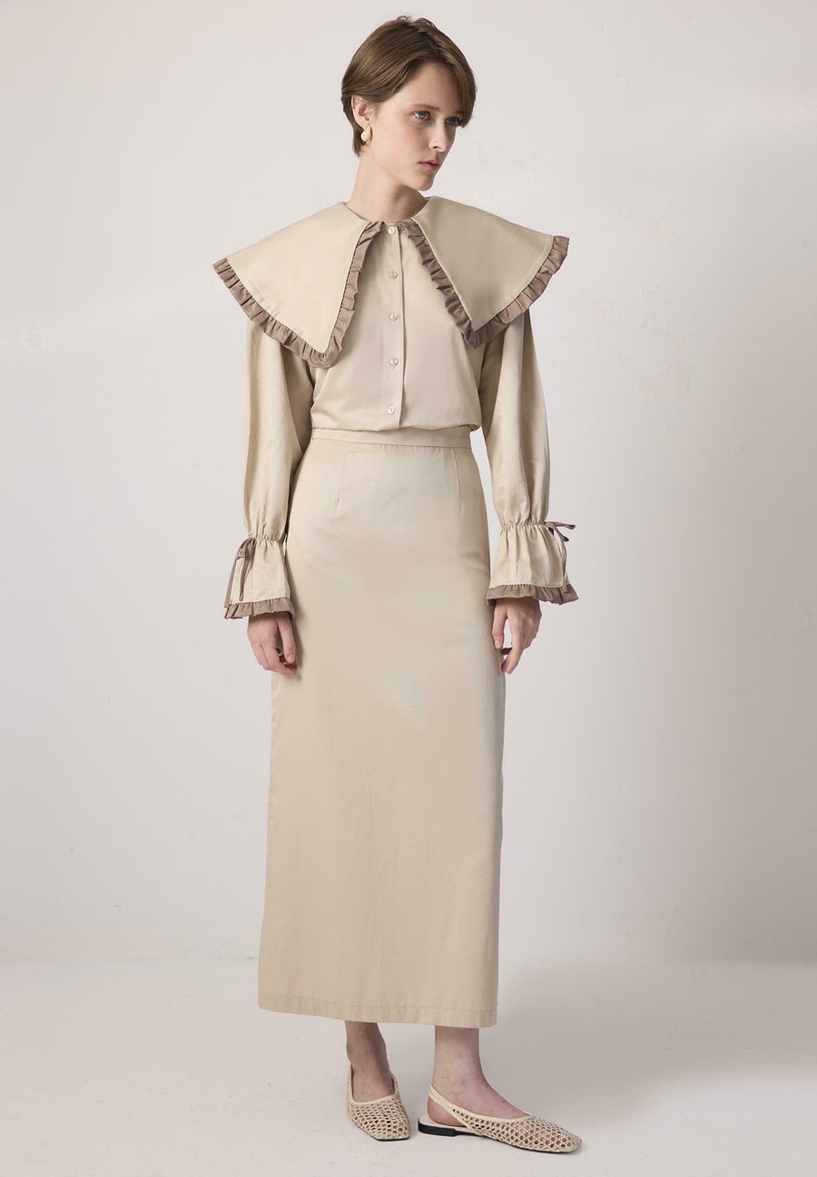 Блуза Touché Privé CONTRAST FRILLED, Beige/Tan
Блуза Touché Privé CONTRAST FRILLED, Beige/Tan