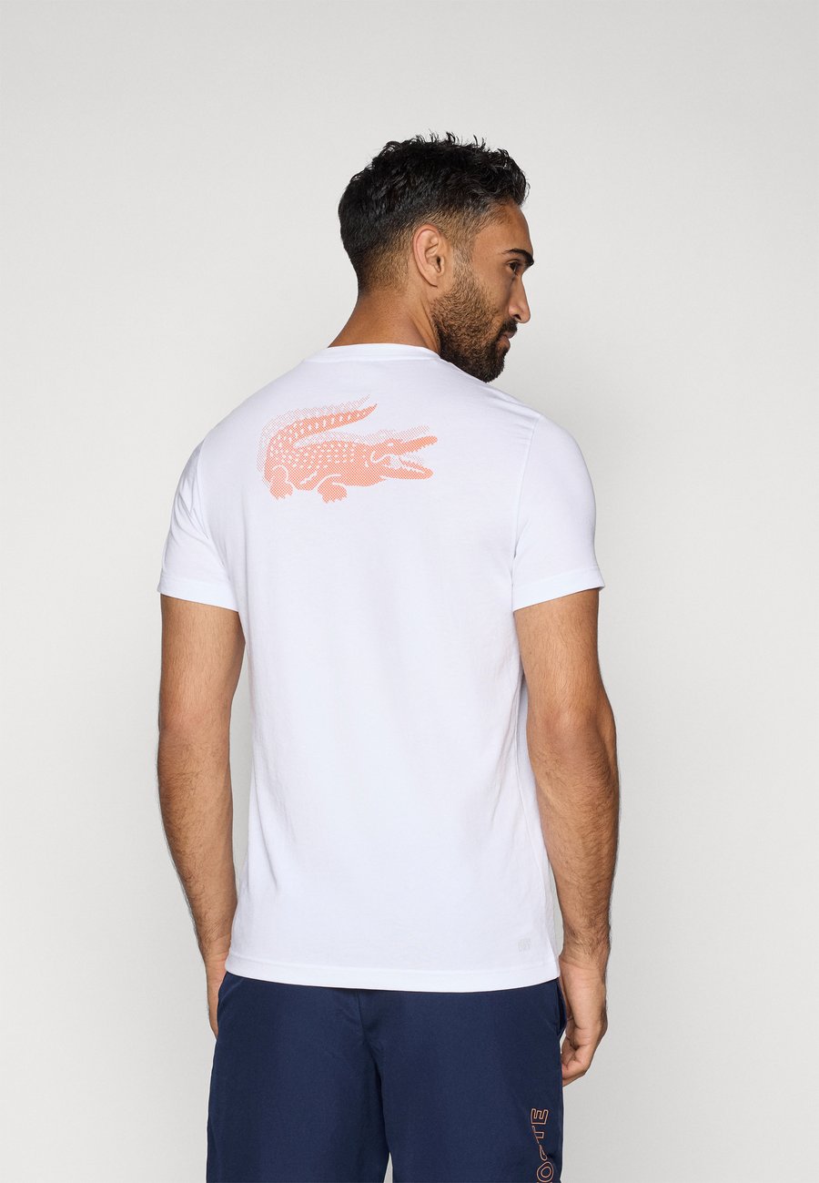 Футболка Lacoste Sport DOUBLE CROC, White/Blossom/White, Белый, Футболка Lacoste Sport DOUBLE CROC, White/Blossom/White
Футболка Lacoste Sport DOUBLE CROC, White/Blossom/White, Белый, Футболка Lacoste Sport DOUBLE CROC, White/Blossom/White