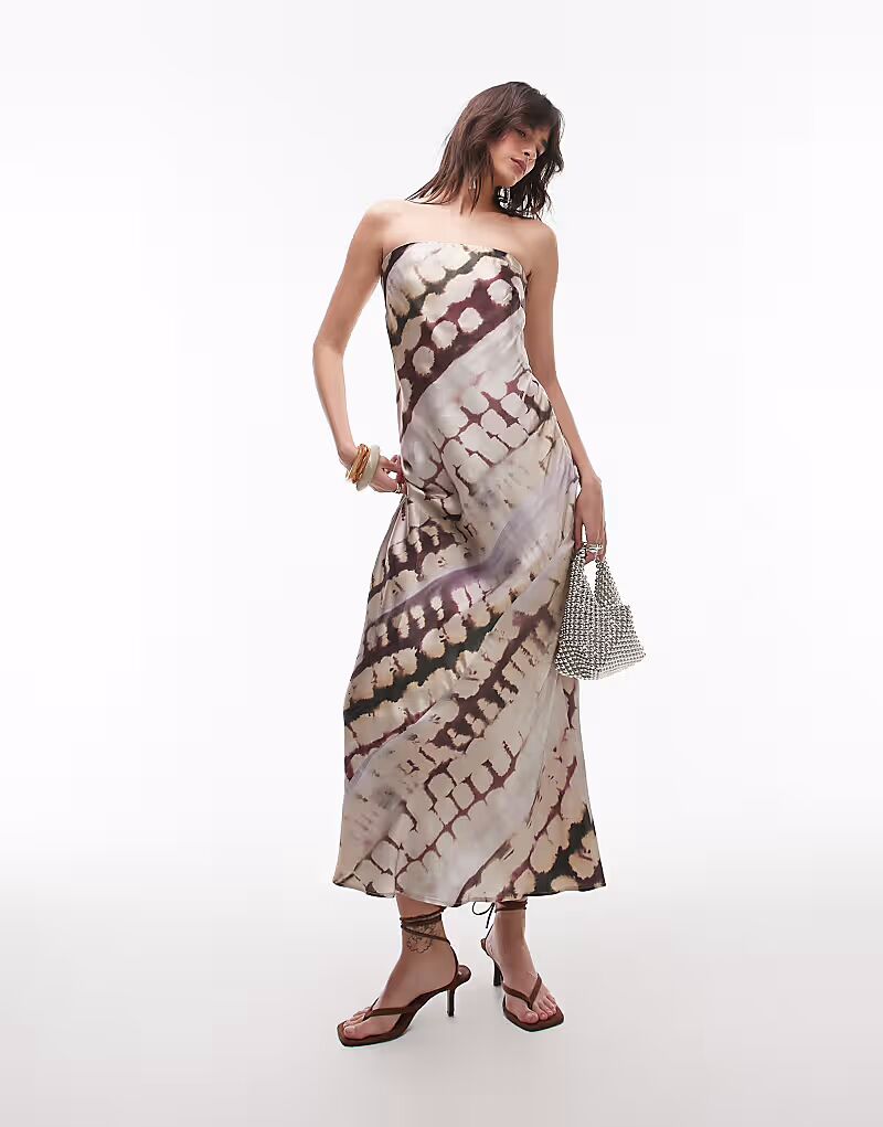 Платье-бандо макси Topshop из атласа с абстрактным животным принтом
Платье-бандо макси Topshop из атласа с абстрактным животным принтом