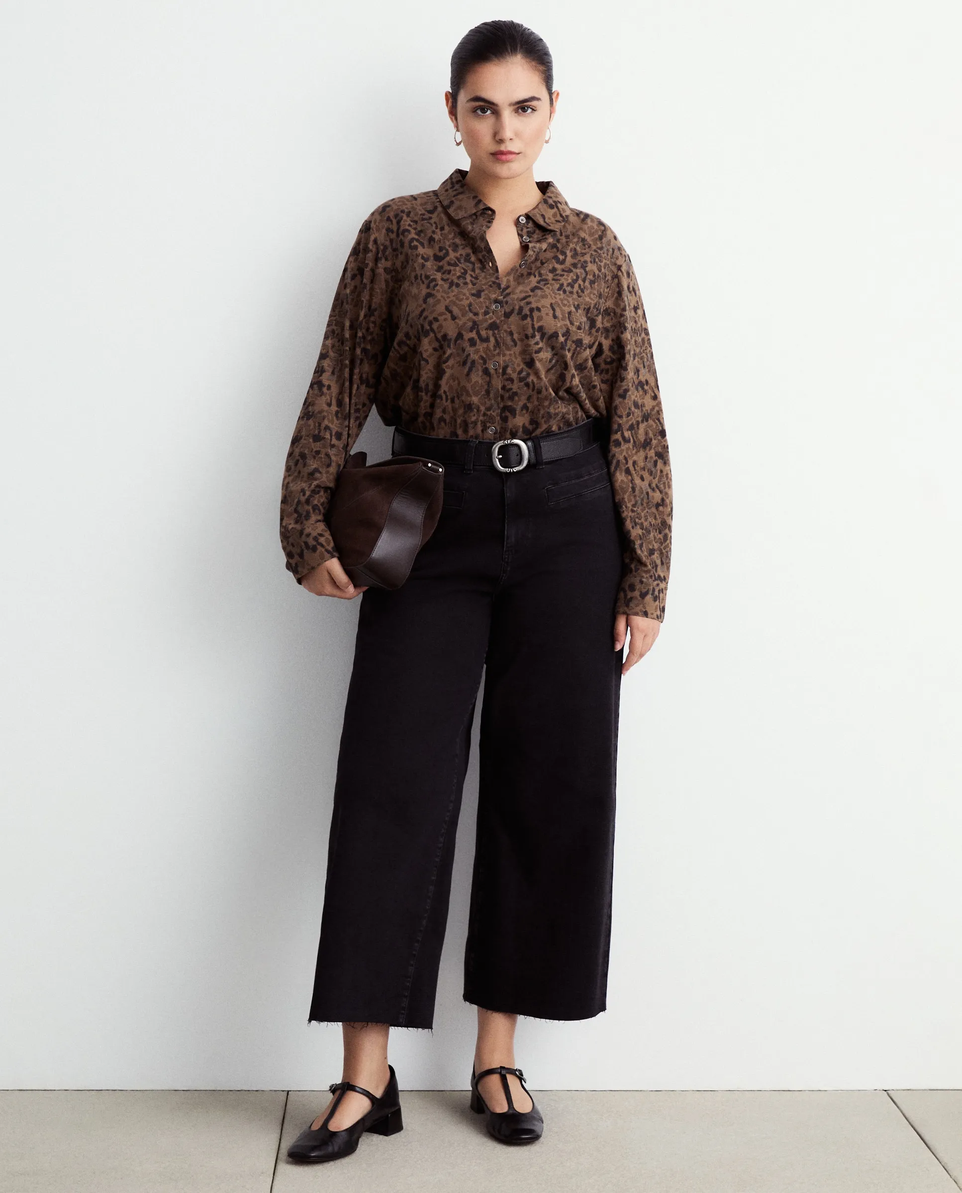 Женские джинсы-кюлоты Vaquero Couchel, черный
Женские джинсы-кюлоты Vaquero Couchel, черный