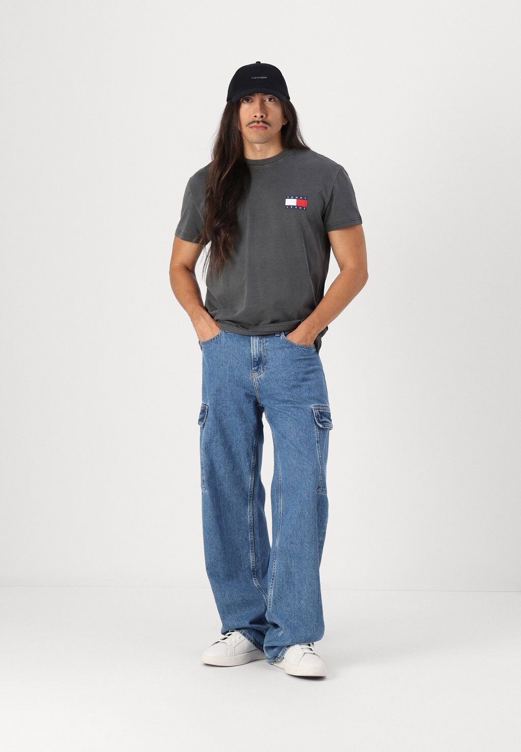 Футболка с принтом HERITAGE FLAG TEE Tommy Jeans, черный
Футболка с принтом HERITAGE FLAG TEE Tommy Jeans, черный