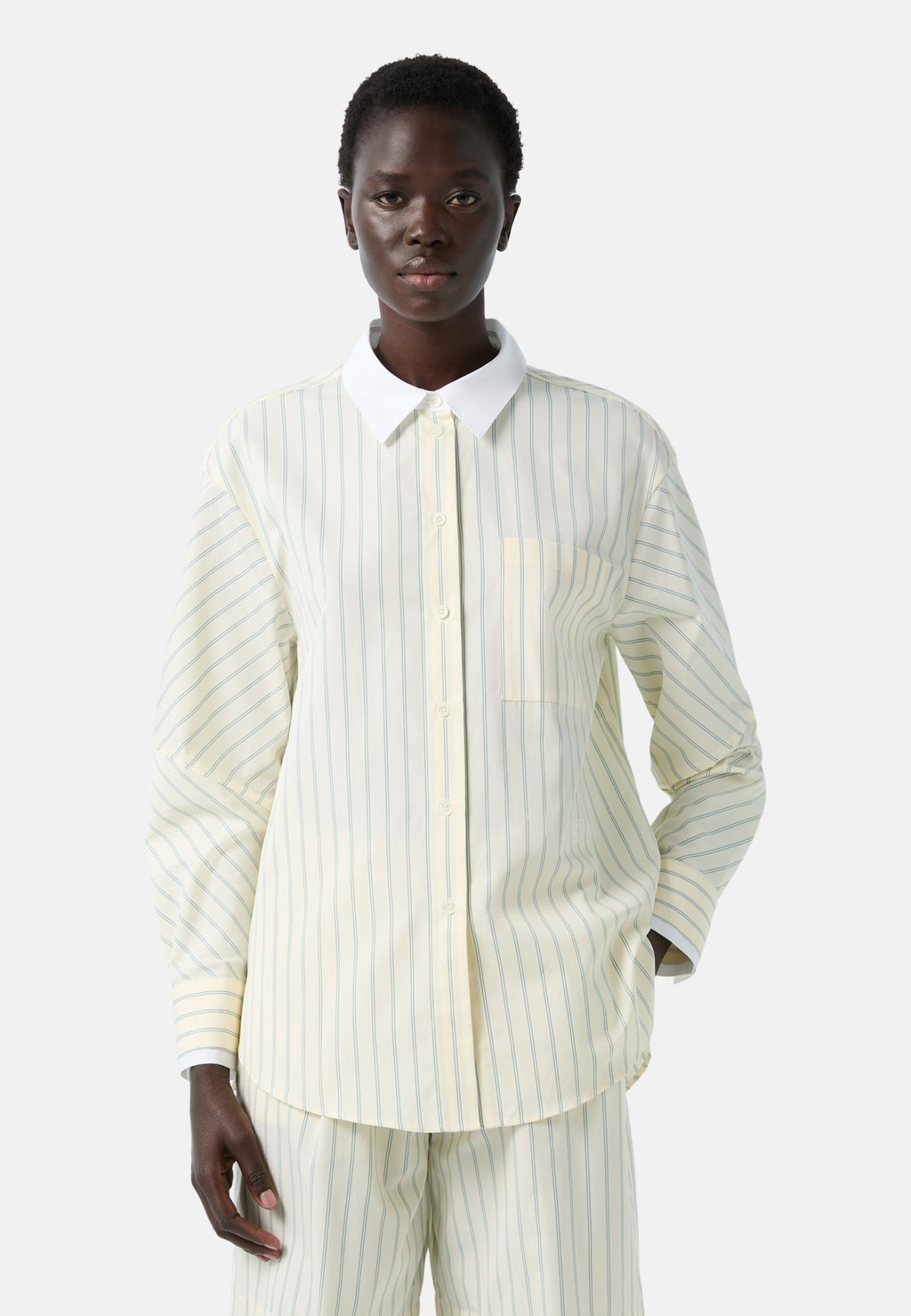 Блузка на пуговицах Bogner, кремовый
Блузка на пуговицах Bogner, кремовый