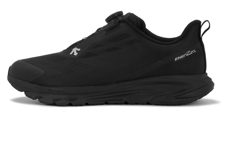 БЕГ Кроссовки женские с низким верхом, черные/белые Descente
БЕГ Кроссовки женские с низким верхом, черные/белые Descente