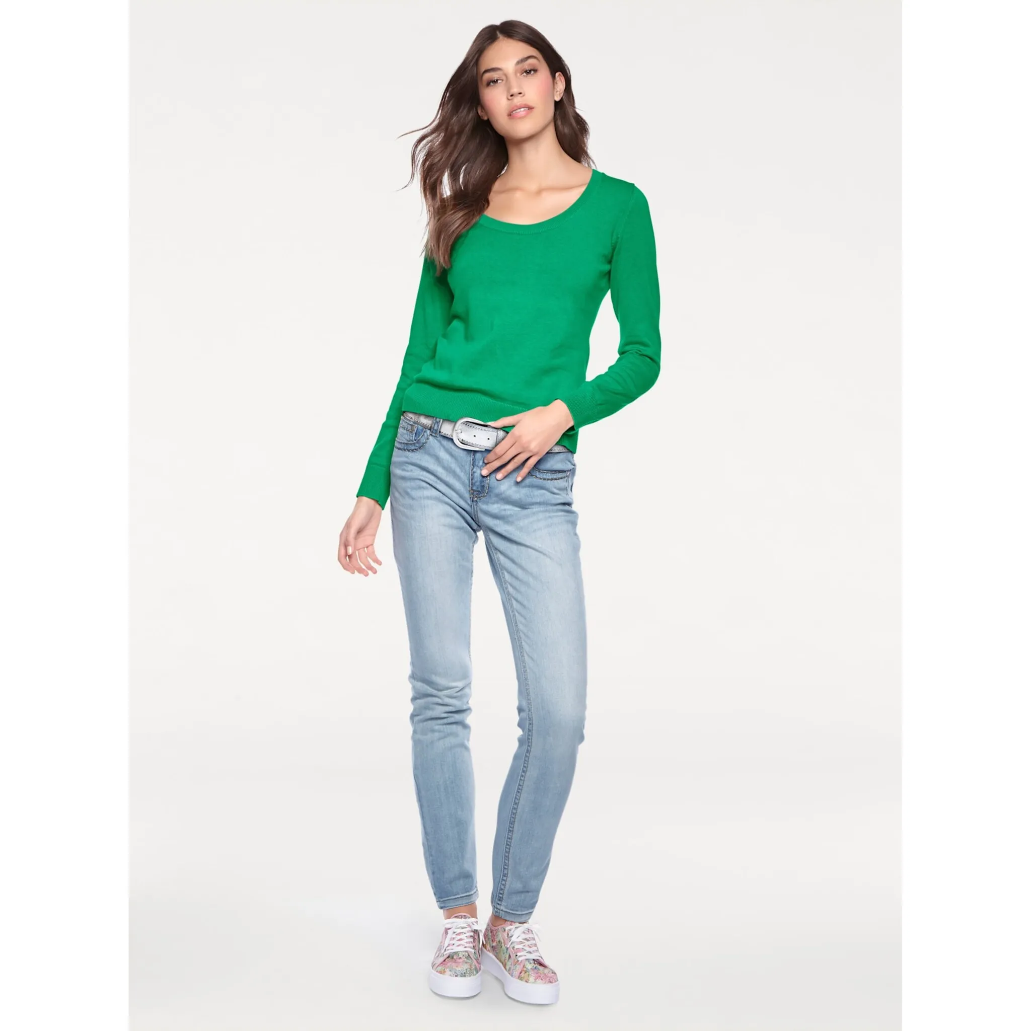 Heine свитер с круглым вырезом "свитер с круглым вырезом", оливковый
Heine свитер с круглым вырезом "свитер с круглым вырезом", оливковый