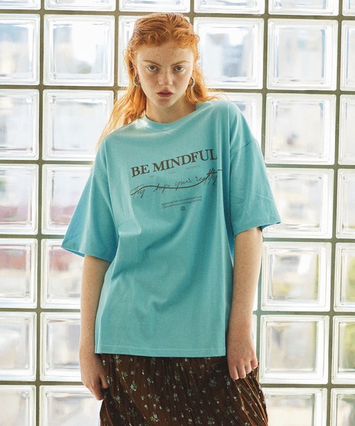 Футболка с логотипом, BE MINDFUL MAISON SPECIAL, синяя
Футболка с логотипом, BE MINDFUL MAISON SPECIAL, синяя