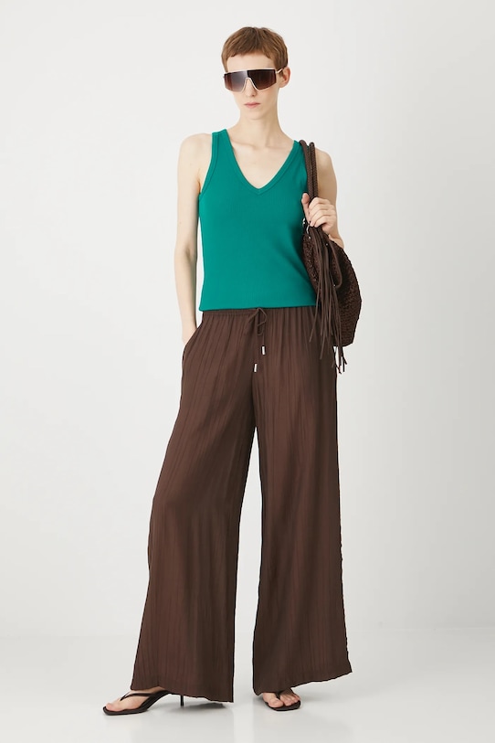 Топ Medicine, бирюзовый
Топ Medicine, бирюзовый