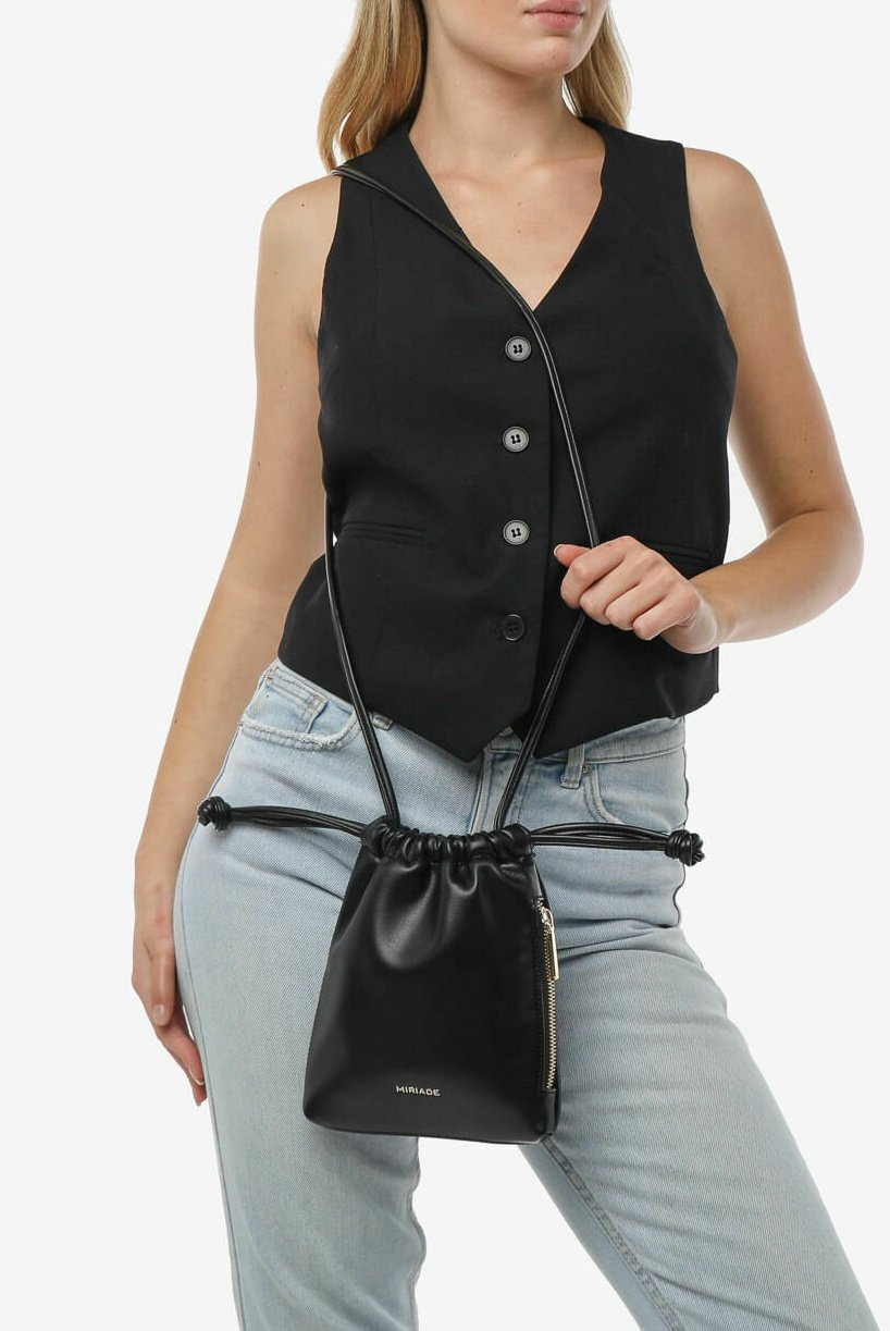 Сумка через плечо SECCHIELLO UNDERGROUND Miriade, черный
Сумка через плечо SECCHIELLO UNDERGROUND Miriade, черный