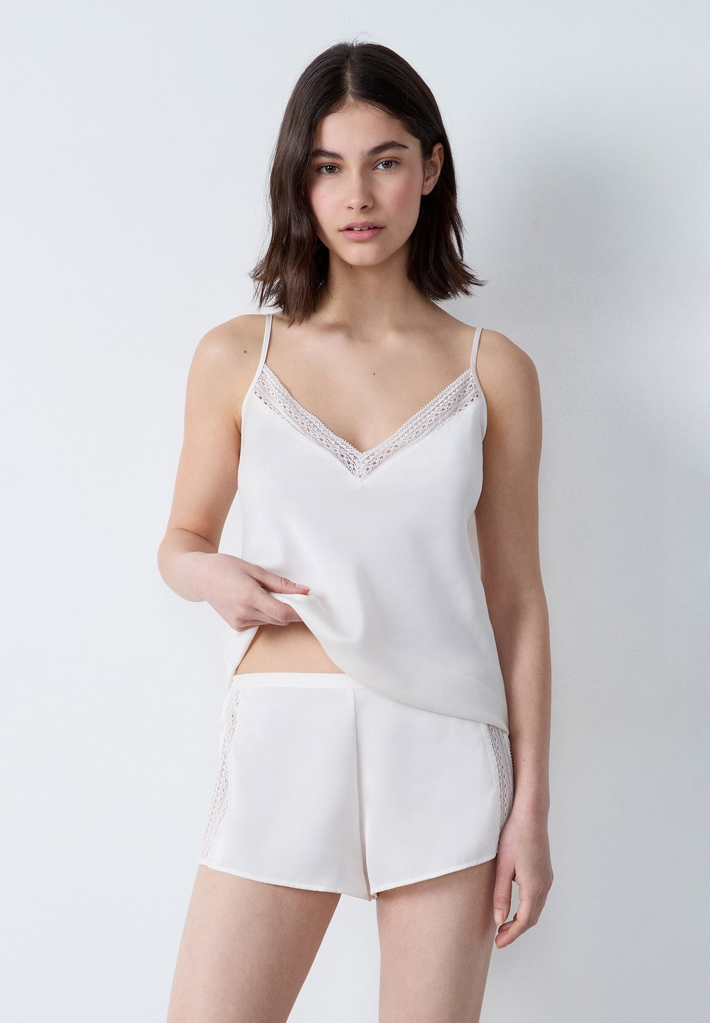 Пижамные штаны FEELING Etam, белый
Пижамные штаны FEELING Etam, белый