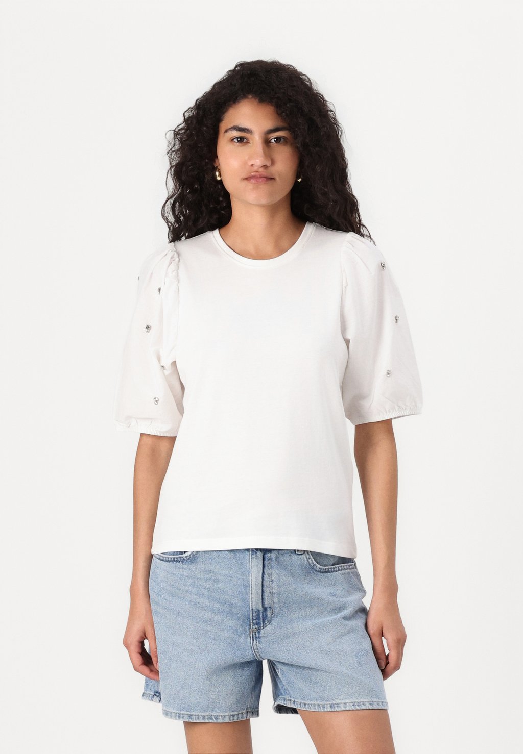 Футболка с принтом ONLEMME LIFE O NECK PUFF MIX ONLY, кремовый
Футболка с принтом ONLEMME LIFE O NECK PUFF MIX ONLY, кремовый