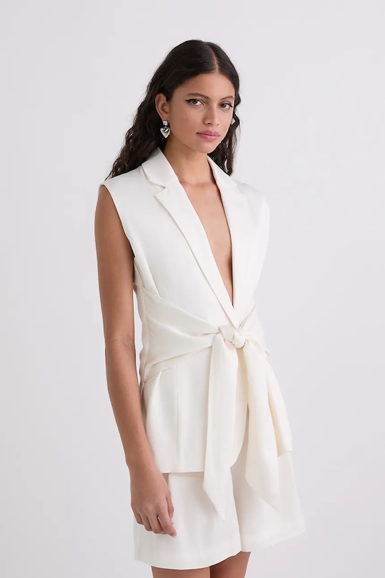 Жилет Karl Lagerfeld, бежевый
Жилет Karl Lagerfeld, бежевый