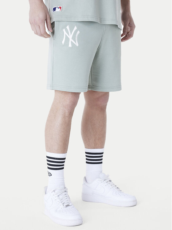 Спортивные шорты обычного кроя New York Yankees MLB League Essentials 60596184 New Era, зеленый
Спортивные шорты обычного кроя New York Yankees MLB League Essentials 60596184 New Era, зеленый