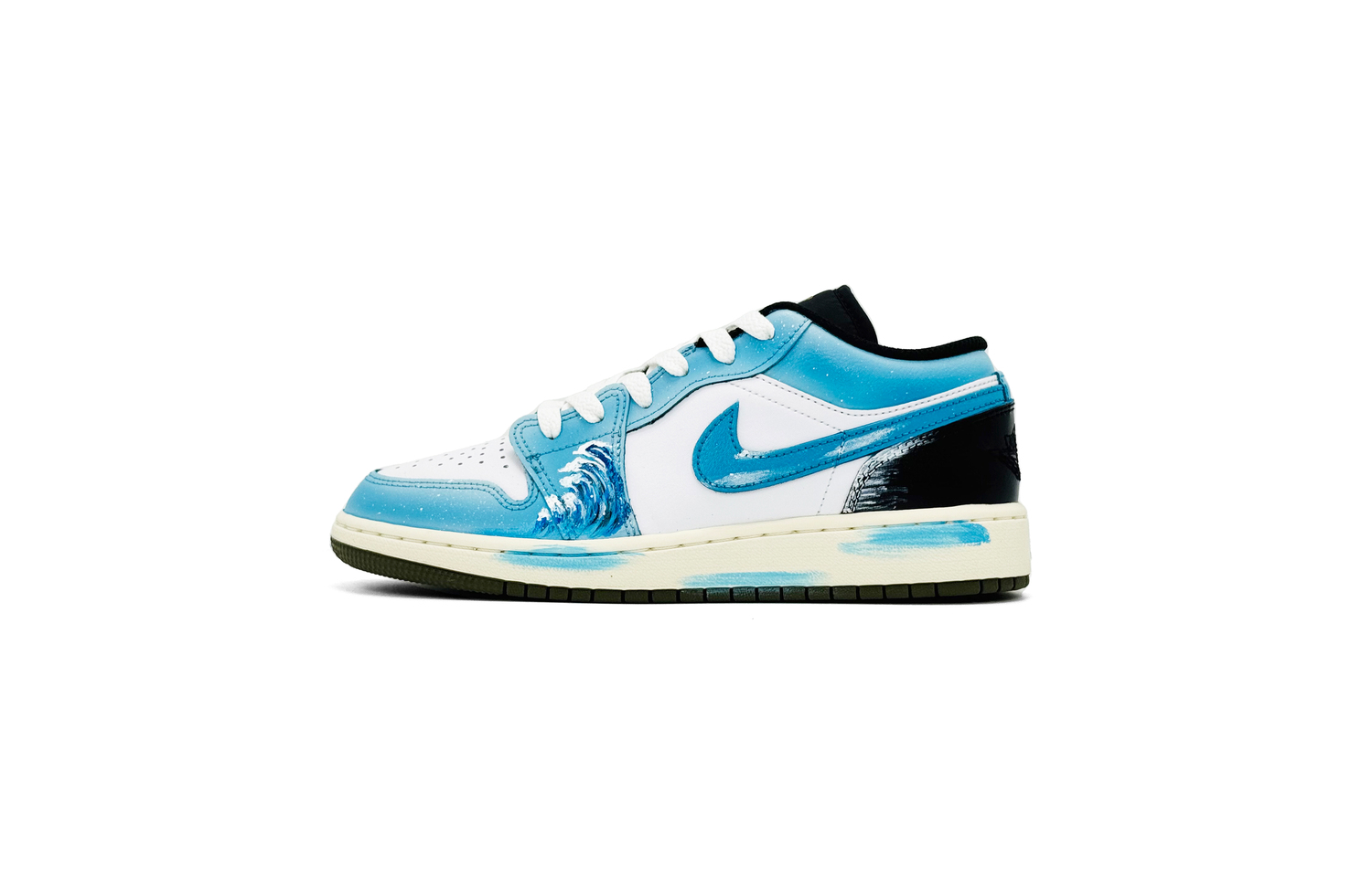 Jordan Air 1 Low top детские баскетбольные кроссовки Blue Sea Color Unisex
Jordan Air 1 Low top детские баскетбольные кроссовки Blue Sea Color Unisex
