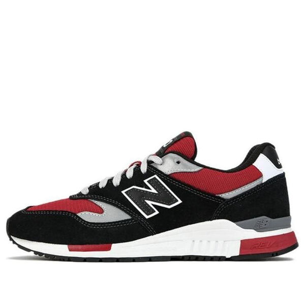 Кроссовки 840 New Balance, черный
Кроссовки 840 New Balance, черный