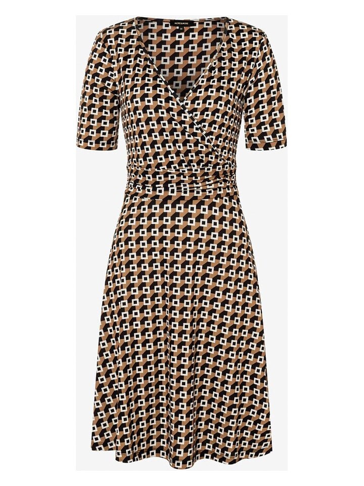 Длинное платье More & More, цвет camel/schwarz
Длинное платье More & More, цвет camel/schwarz