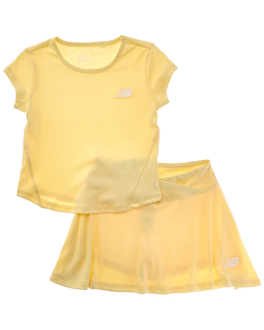 Комплект New Balance из двух предметов: футболка в рубчик и самокат, желтый
Комплект New Balance из двух предметов: футболка в рубчик и самокат, желтый