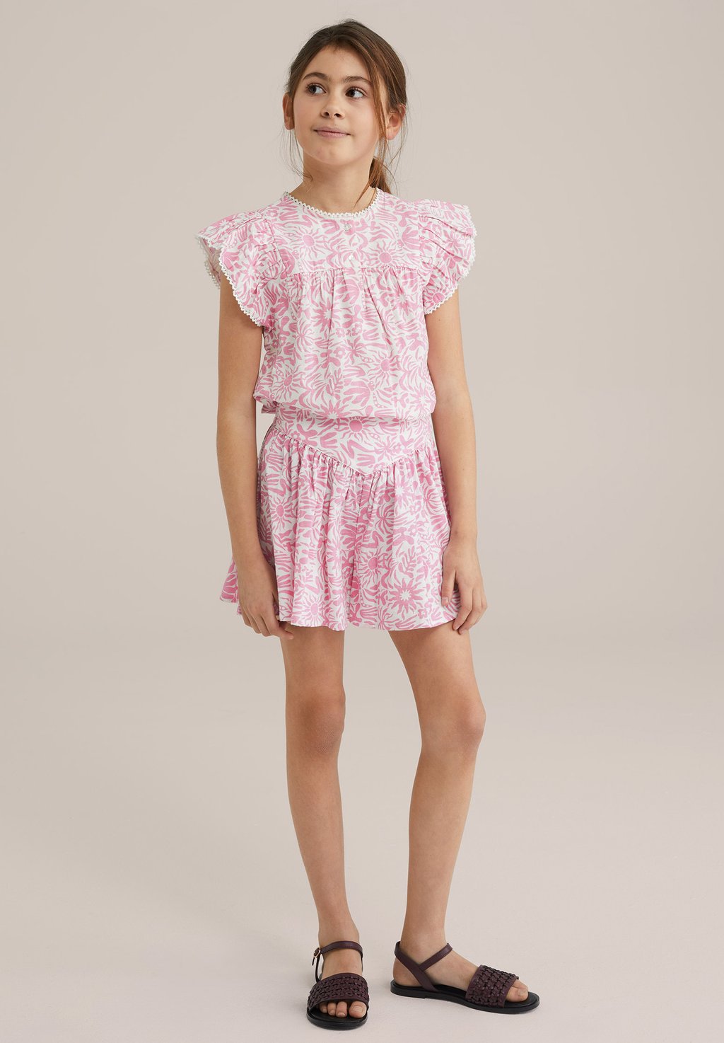 Шорты Gonna a campana WE Fashion, светло-розовый 
Шорты Gonna a campana WE Fashion, светло-розовый