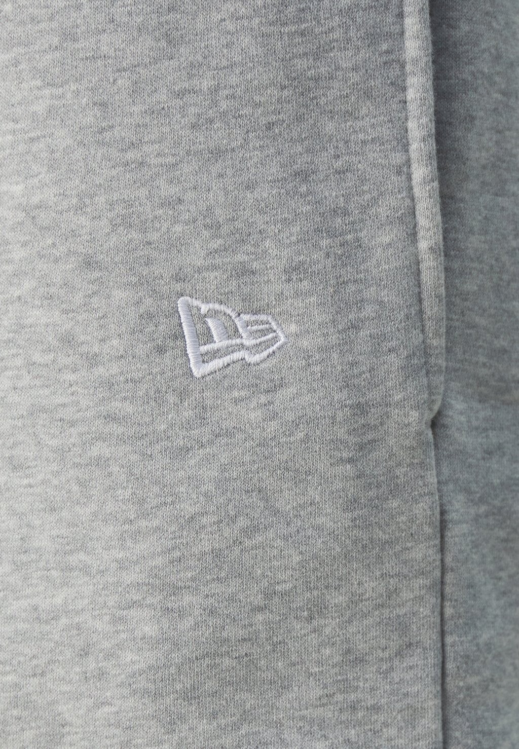 Спортивные штаны Essentials New Era, серые
Спортивные штаны Essentials New Era, серые