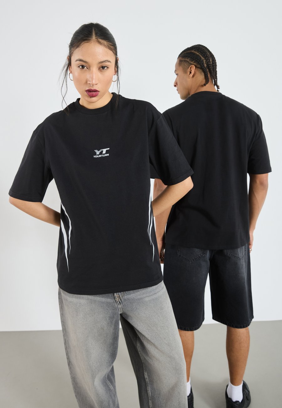 Футболка YOURTURN UNISEX, True Black/Black
Футболка YOURTURN UNISEX, True Black/Black