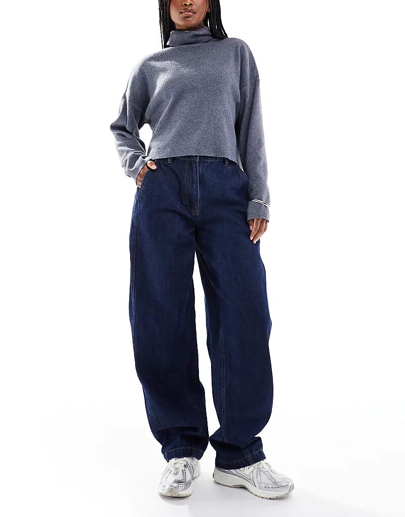 Джинсы Miss Selfridge с бочкообразным кроем и декоративными швами
Джинсы Miss Selfridge с бочкообразным кроем и декоративными швами