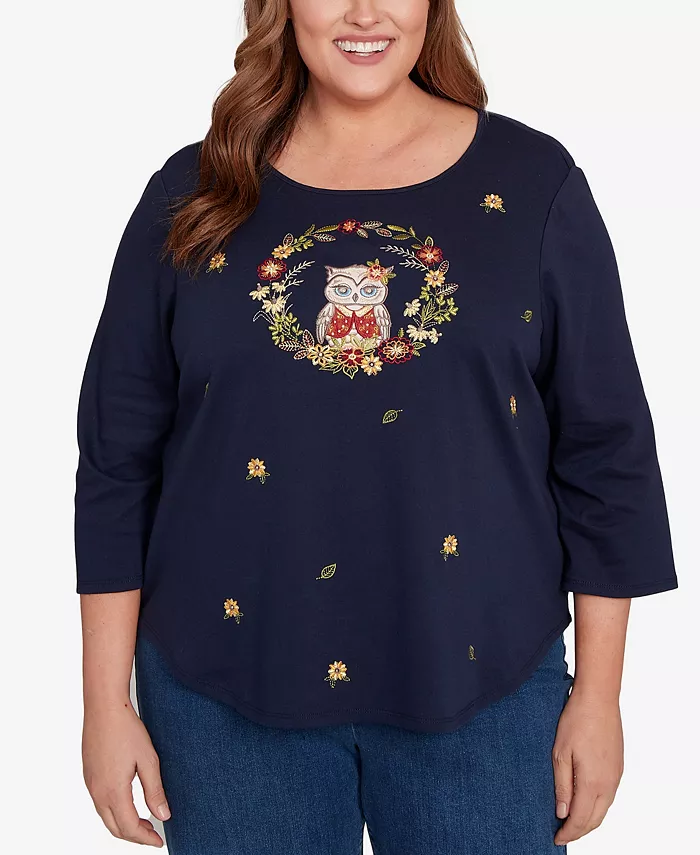 Классический топ с вышитым венком в виде совы размера плюс Alfred Dunner, синий
Классический топ с вышитым венком в виде совы размера плюс Alfred Dunner, синий