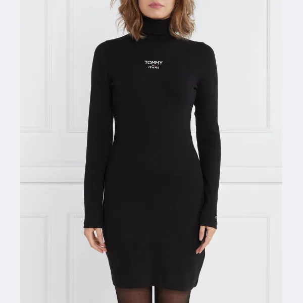Платье Tjw с высоким воротником и логотипом Tommy Hilfiger, черный
Платье Tjw с высоким воротником и логотипом Tommy Hilfiger, черный