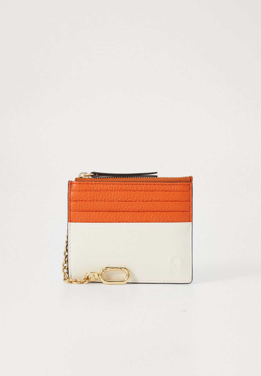 Кошелек Furla GRAZIA CARD CASE WITH HOOK, Paprika/Panna/Cognac/Off-White
Кошелек Furla GRAZIA CARD CASE WITH HOOK, Paprika/Panna/Cognac/Off-White