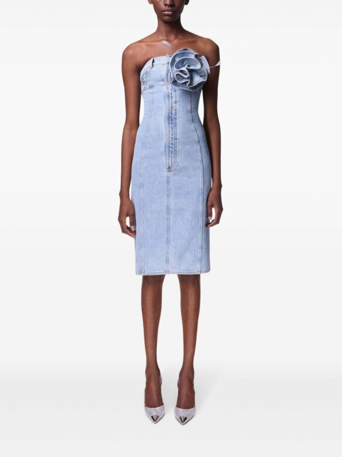 AREA платье без бретелей с цветочной аппликацией, синий
AREA платье без бретелей с цветочной аппликацией, синий