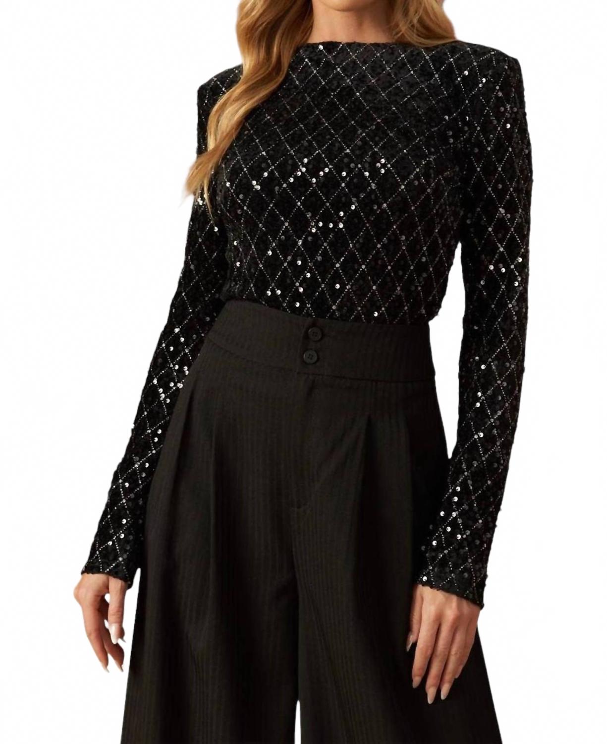 Блестящий боди Shimmering Night в черном цвете FLYING TOMATO
Блестящий боди Shimmering Night в черном цвете FLYING TOMATO