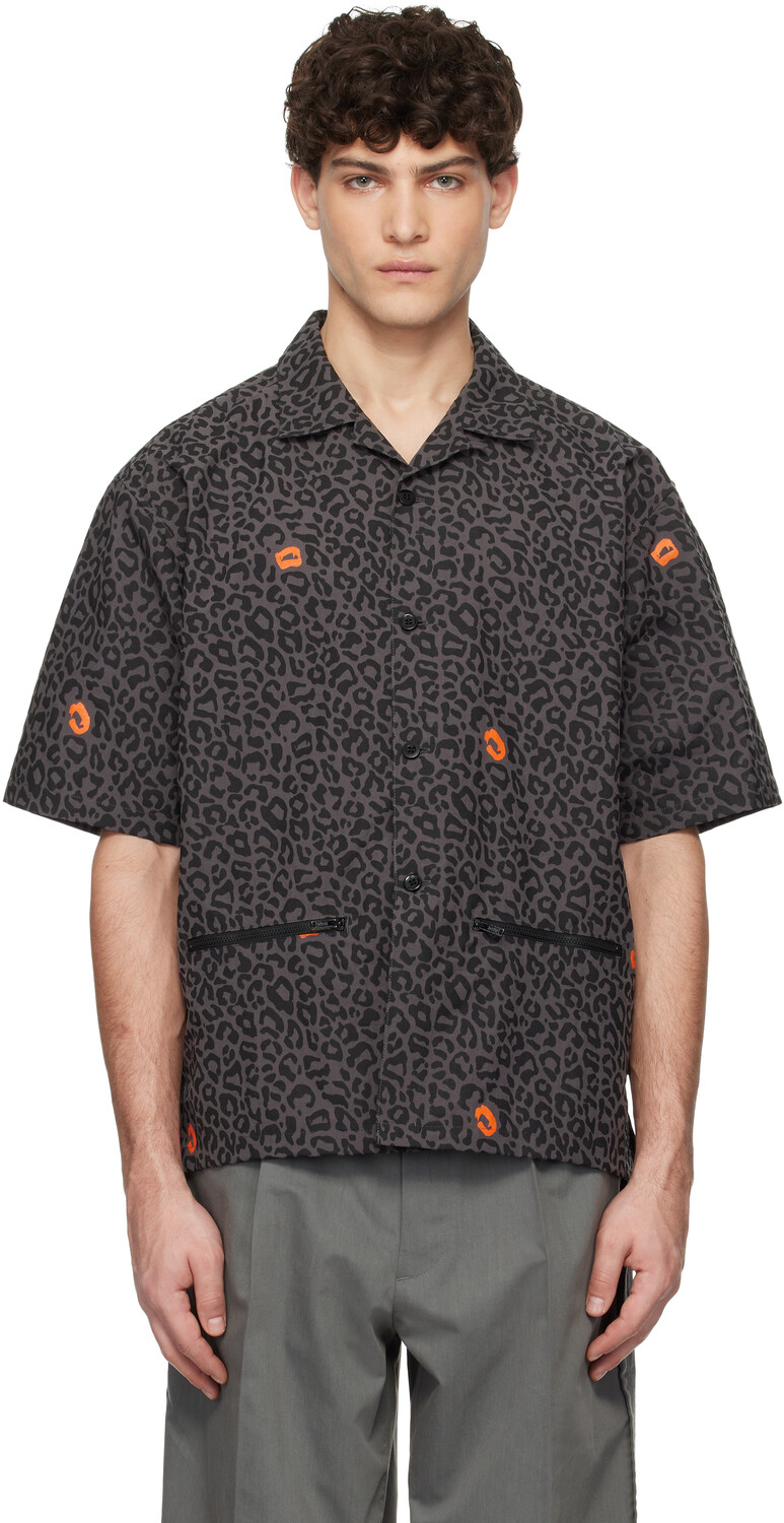 Рубашка с леопардовым принтом UNDERCOVER
Рубашка с леопардовым принтом UNDERCOVER