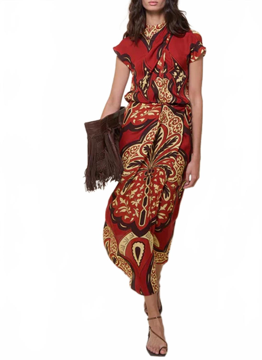 Intricate Top In Red/wine Johanna Ortiz
Intricate Top In Red/wine Johanna Ortiz