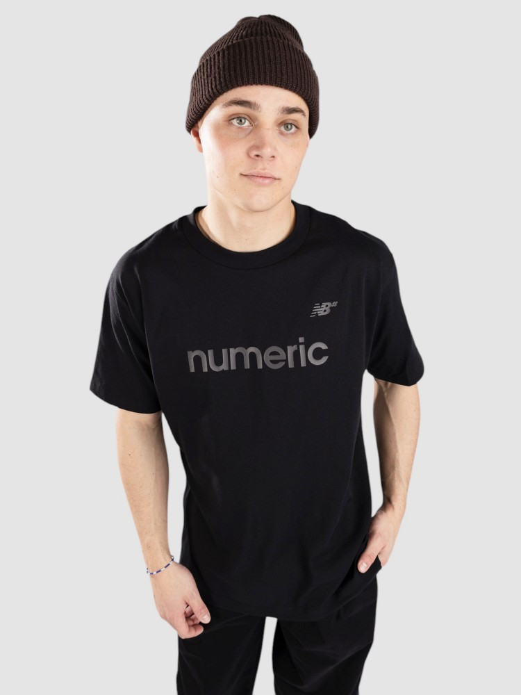 Футболка New Balance Numeric Cotton T-Shirt, black, Черный, Футболка New Balance Numeric Cotton T-Shirt, black
Футболка New Balance Numeric Cotton T-Shirt, black, Черный, Футболка New Balance Numeric Cotton T-Shirt, black