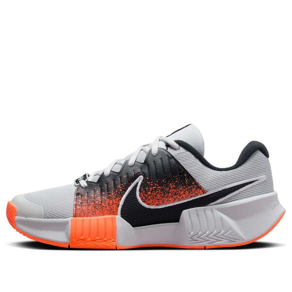 Кроссовки gp challenge pro premium 'pure platinum hyper crimson' Nike, мультиколор
Кроссовки gp challenge pro premium 'pure platinum hyper crimson' Nike, мультиколор